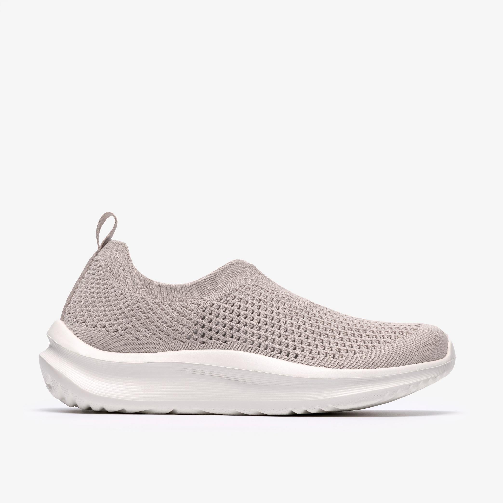 Walk on Clouds All Day – Solevana Breathable Knit Sneakers 👟