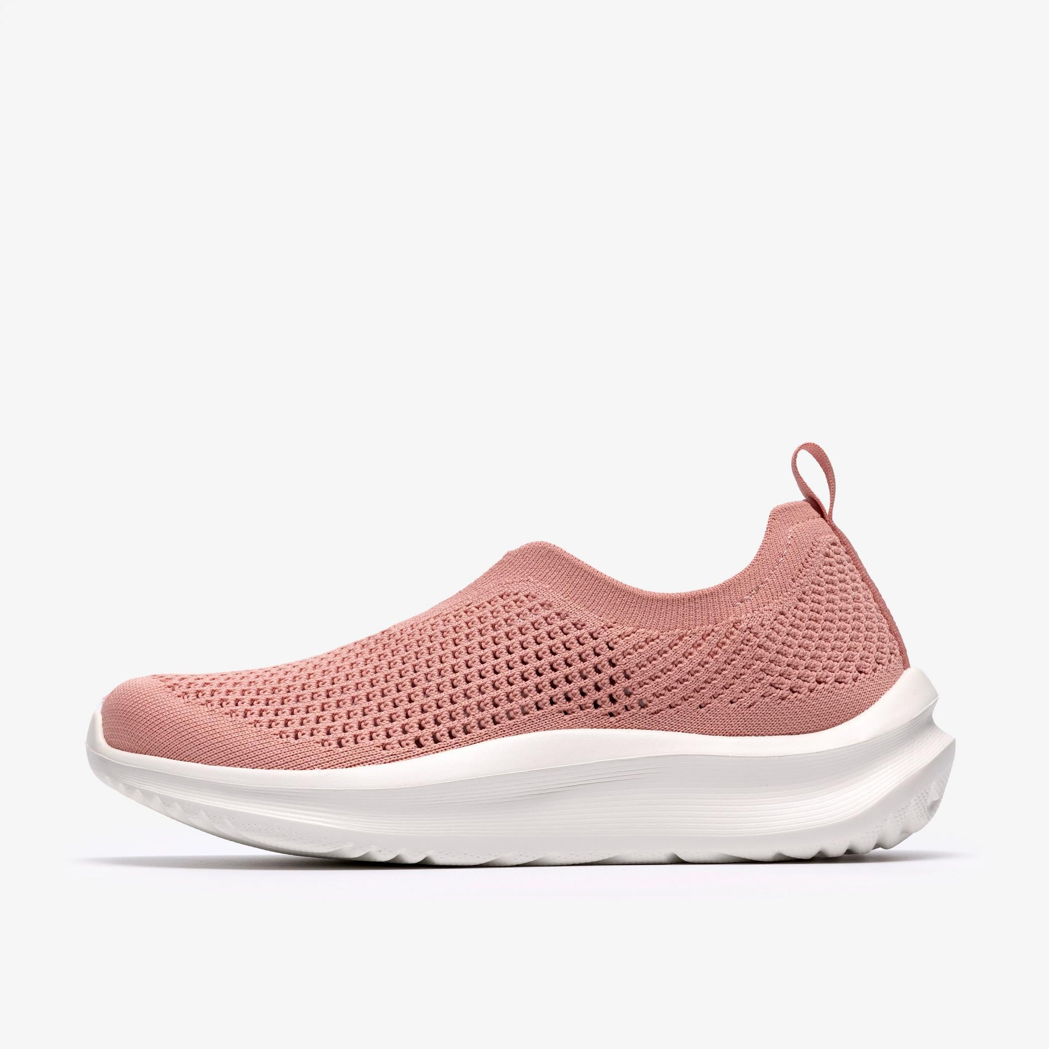 Walk on Clouds All Day – Solevana Breathable Knit Sneakers 👟